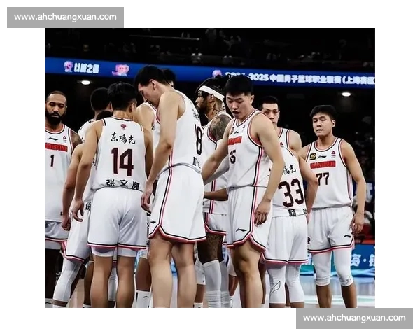 聚焦CBA赛事风云激荡见证中国篮球荣耀新征程豪强对决热血纪实篇